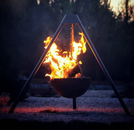 Cowboy Cauldron with flame
